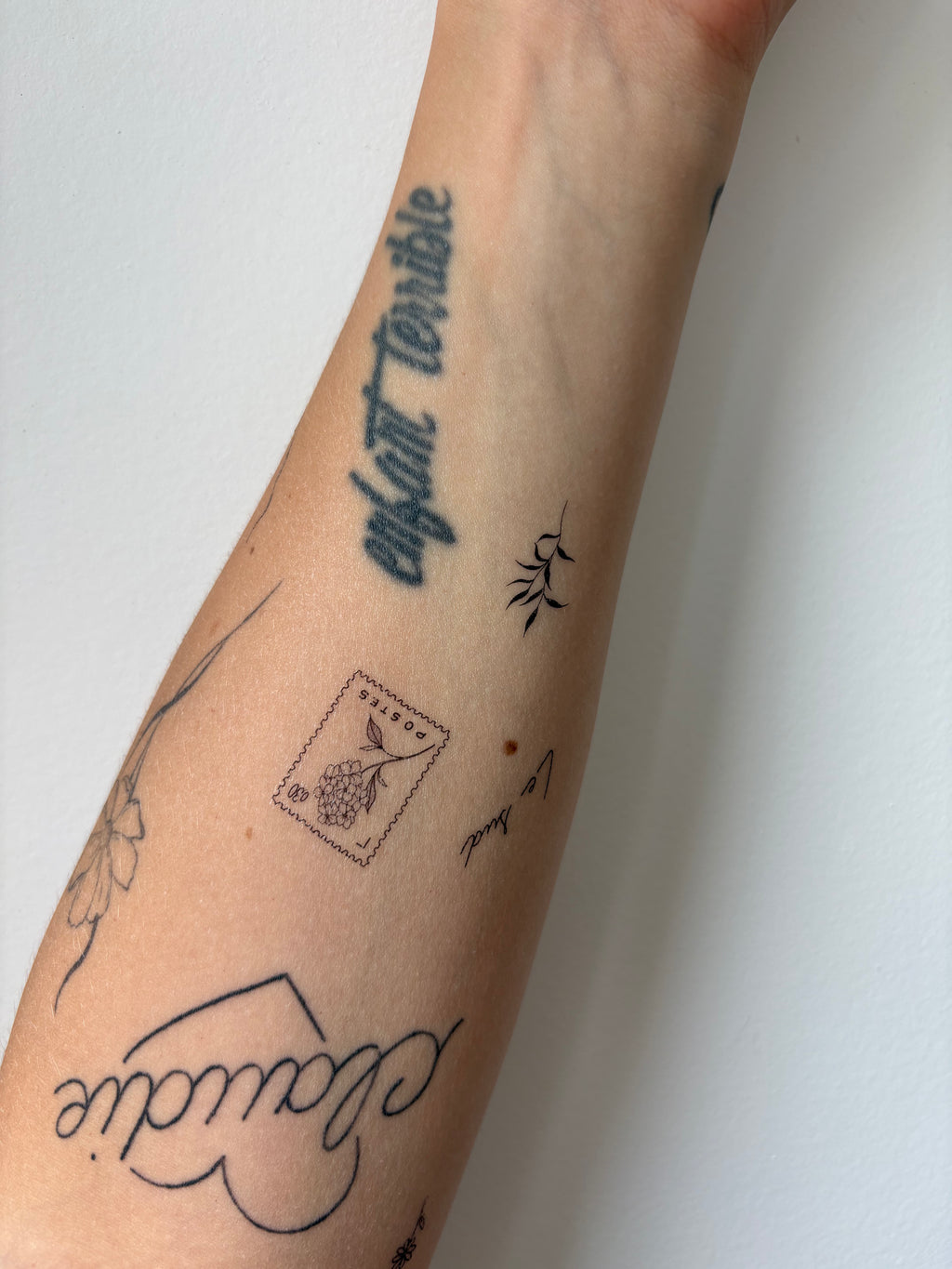 Planche de petits tattoos éphémères